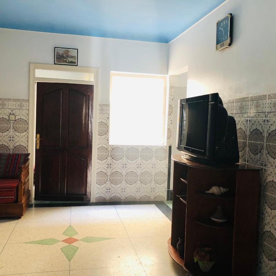 Апартаменты Chez Lina Эс-Сувейра Экстерьер фото